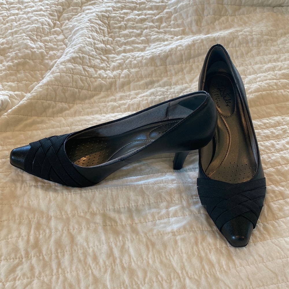 Womens Black Heels
